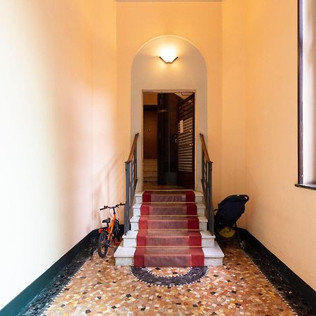 Italianflat - Navigli Suite Милано Екстериор снимка