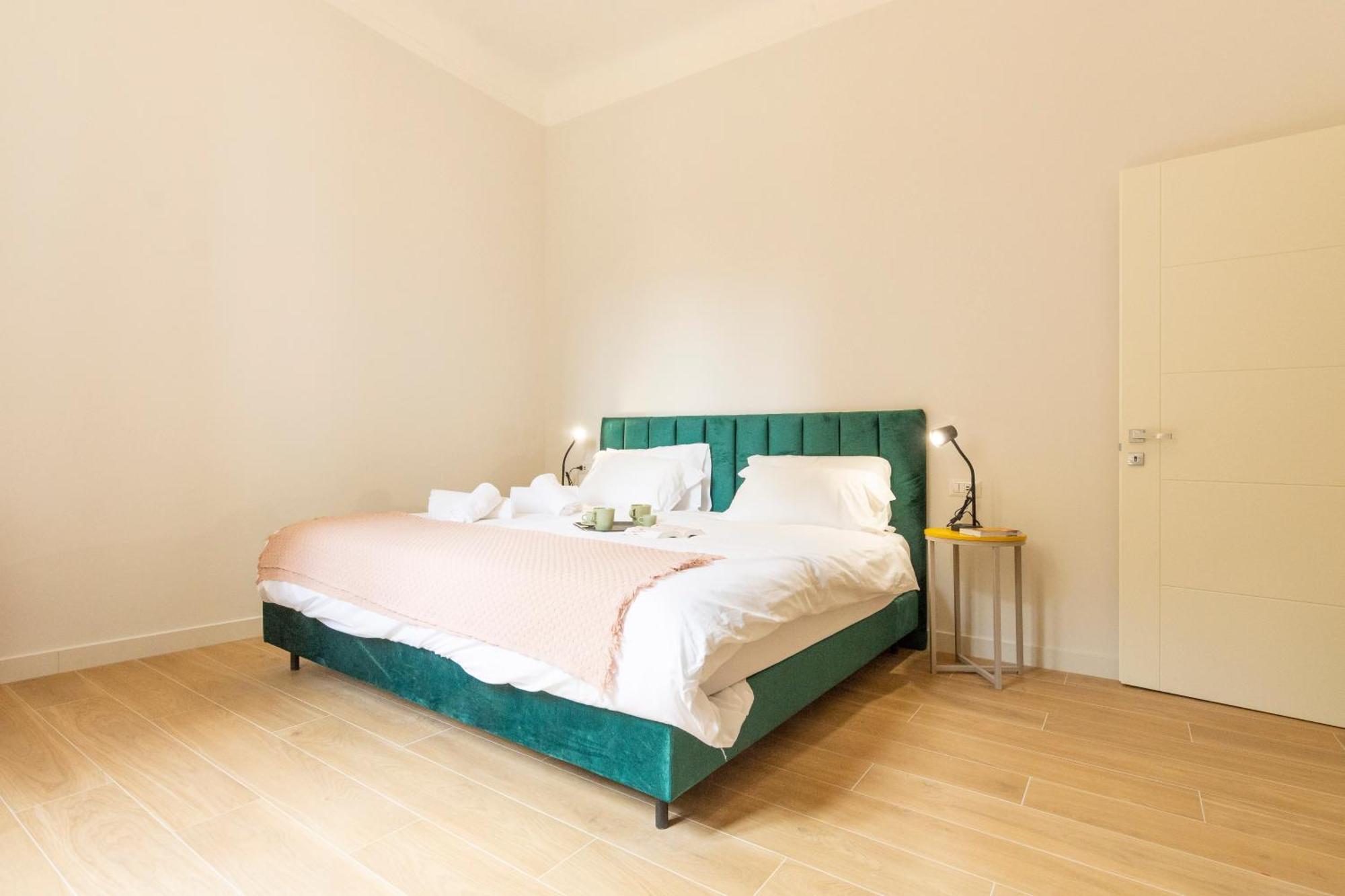 Italianflat - Navigli Suite Милано Екстериор снимка