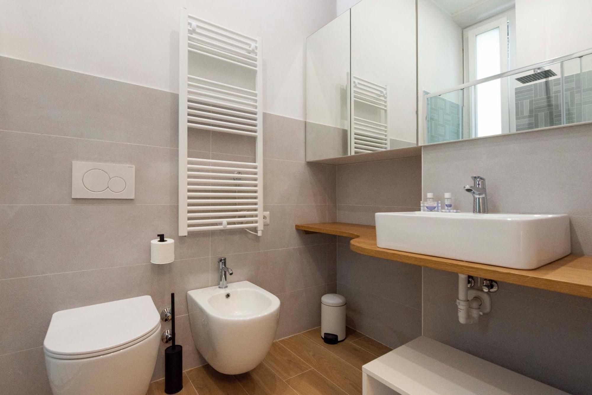 Italianflat - Navigli Suite Милано Екстериор снимка